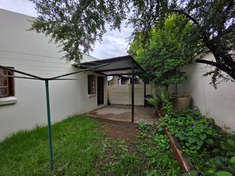 To Let 1 Bedroom Property for Rent in Westdene Free State